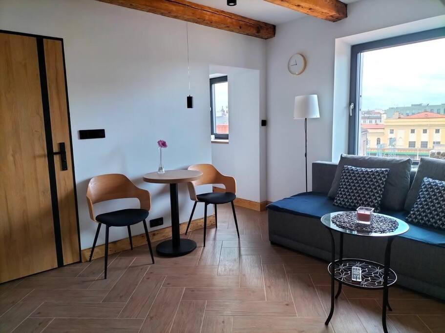 Uroczy Apartament W Centrum Krakowa Bagian luar foto
